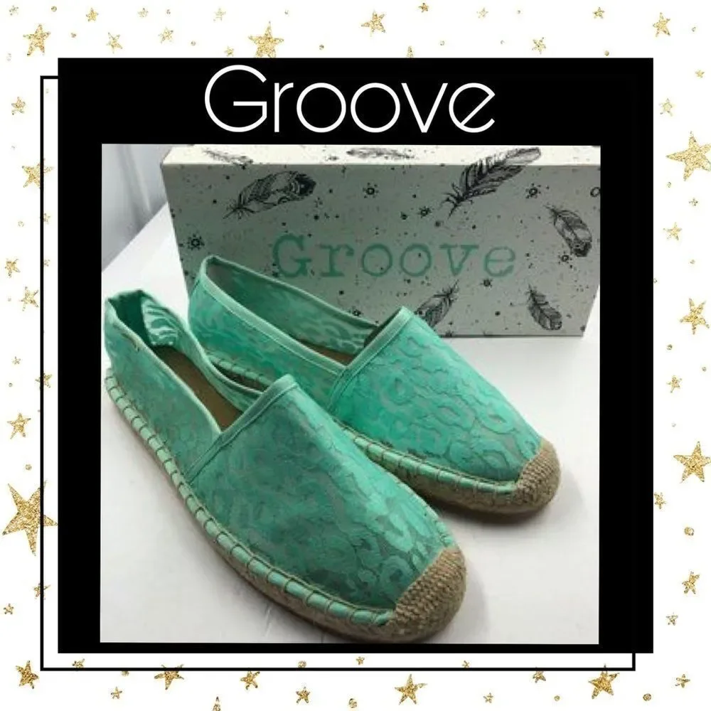 New! Groove Mint Green Slip on Loafers 9